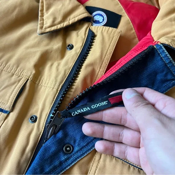 Canada Goose x Levi's Banff Parka Jacket 1/300 Size Extra Small